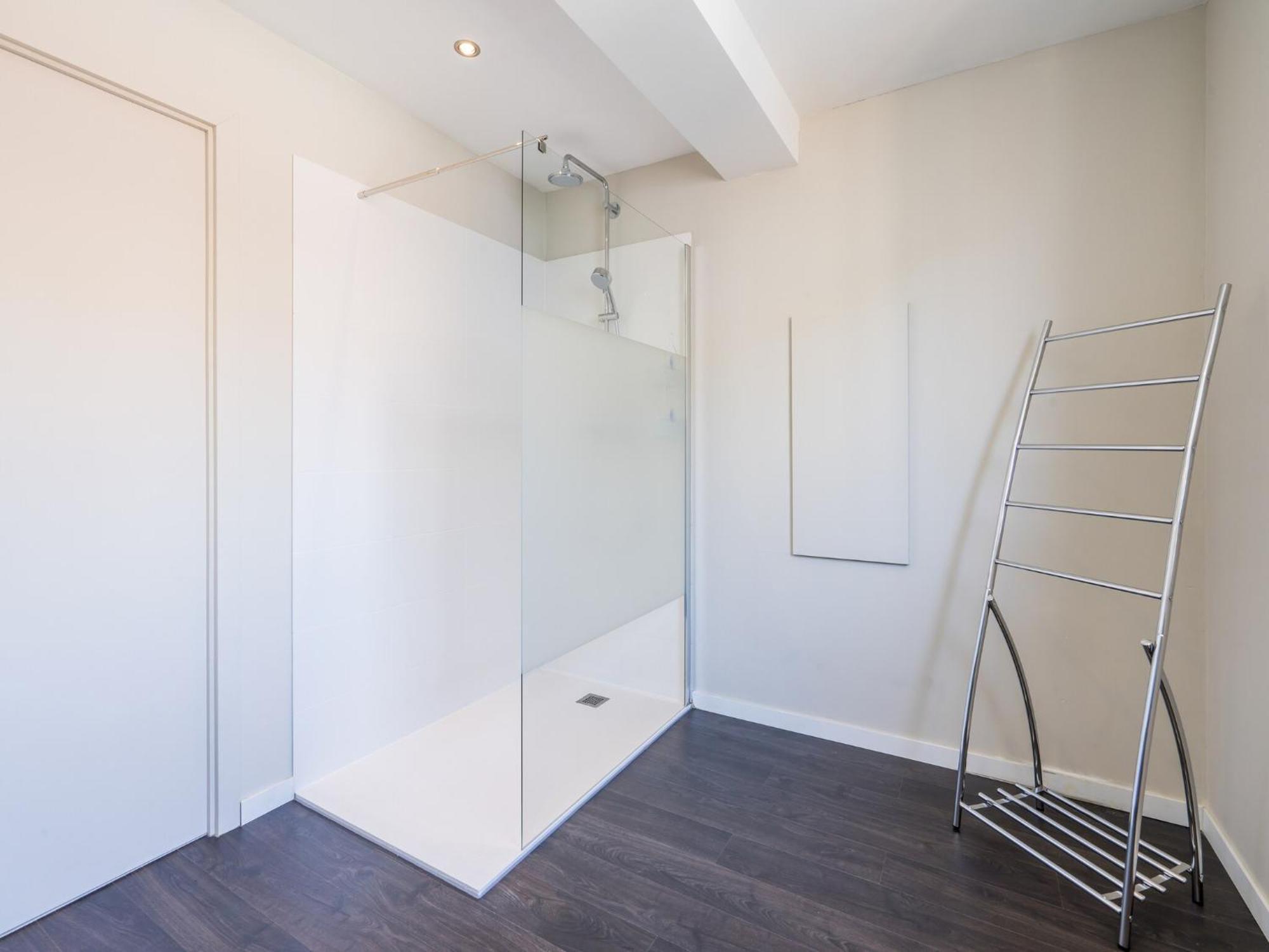 Bright In The Center, Cleaning Included Appartement *